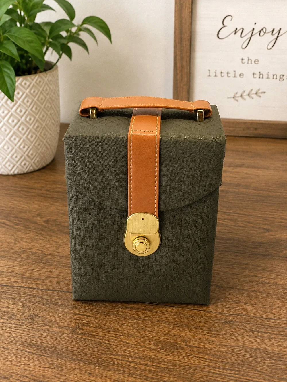 Vintage Travel Jewelry Case Organizer Green & Tan Folding Portable Storage Box